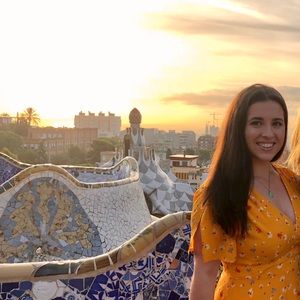 Meet your Posher, Joelle